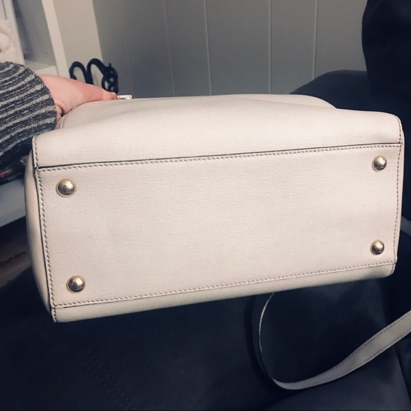 ⭐️SOLD⭐️FENDI Elite Vitello Petite 2Jours Tote - Picture 7 of 8